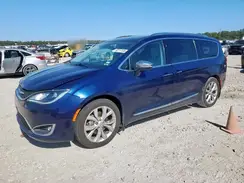 2C4RC1GG0HR647569 2017 CHRYSLER PACIFICA