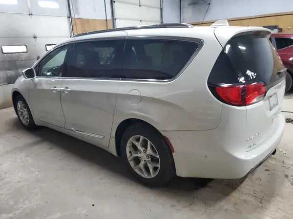 2C4RC1GG0HR660743 2017 CHRYSLER PACIFICA - Image 2