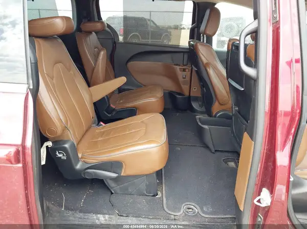 2C4RC1GG0HR704563 2017 CHRYSLER PACIFICA - Image 8