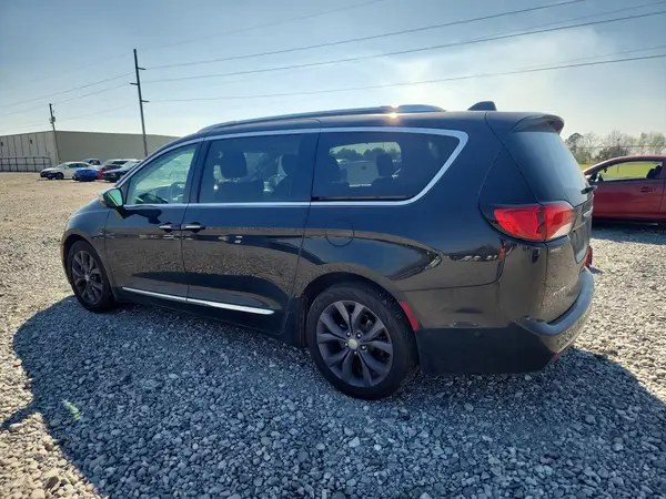 2C4RC1GG0HR721539 2017 CHRYSLER PACIFICA - Image 2