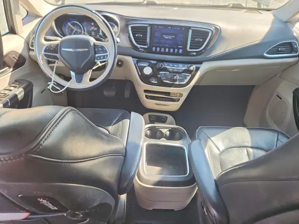 2C4RC1GG0HR721539 2017 CHRYSLER PACIFICA - Image 8