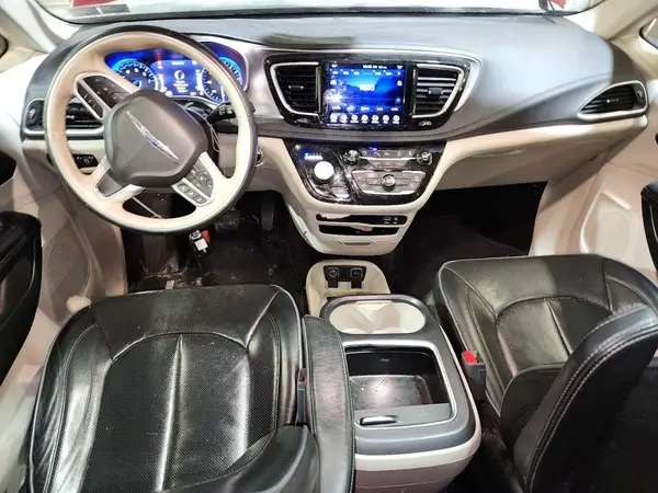 2C4RC1GG0HR748739 2017 CHRYSLER PACIFICA - Image 8