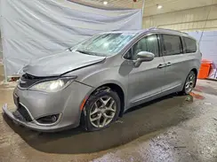 2C4RC1GG0HR758249 2017 CHRYSLER PACIFICA