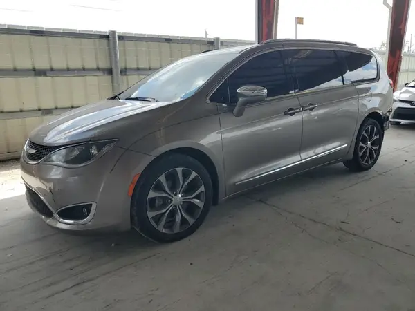 2C4RC1GG0HR811970 2017 CHRYSLER PACIFICA - Image 1