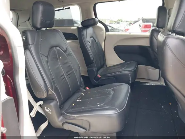 2C4RC1GG0HR822029 2017 CHRYSLER PACIFICA - Image 8