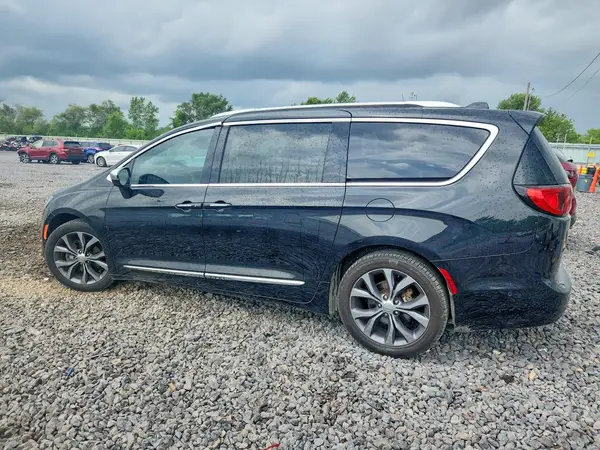 2C4RC1GG0HR838036 2017 CHRYSLER PACIFICA - Image 2