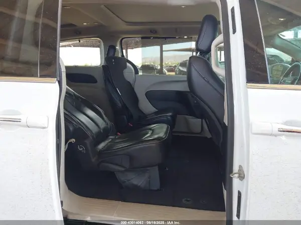 2C4RC1GG0JR185438 2018 CHRYSLER PACIFICA - Image 8
