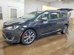 2C4RC1GG0JR198285 2018 CHRYSLER PACIFICA