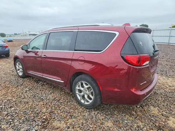 2C4RC1GG0JR236842 2018 CHRYSLER PACIFICA - Image 2