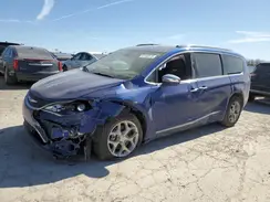 2C4RC1GG0JR247758 2018 CHRYSLER PACIFICA