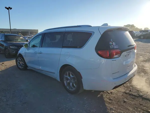 2C4RC1GG0JR251762 2018 CHRYSLER PACIFICA - Image 2