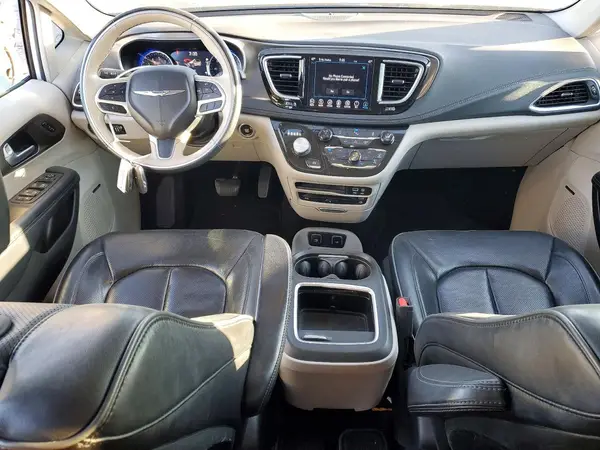 2C4RC1GG0JR251762 2018 CHRYSLER PACIFICA - Image 8