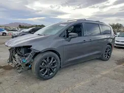 2C4RC1GG0JR259893 2018 CHRYSLER PACIFICA