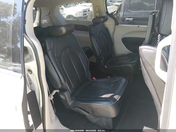 2C4RC1GG0JR263409 2018 CHRYSLER PACIFICA - Image 8