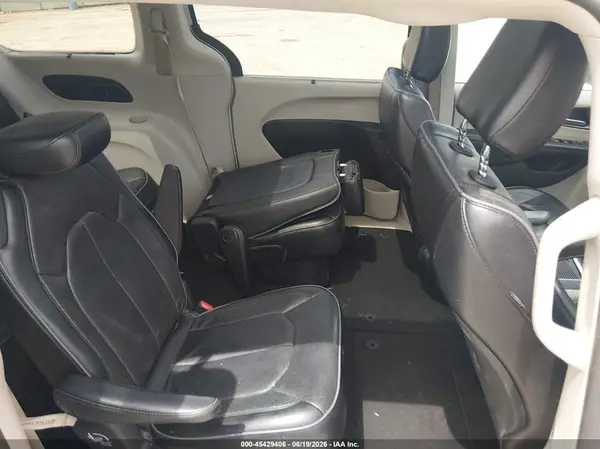 2C4RC1GG0JR272272 2018 CHRYSLER PACIFICA - Image 8
