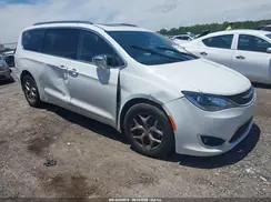 2C4RC1GG0JR272398 2018 CHRYSLER PACIFICA