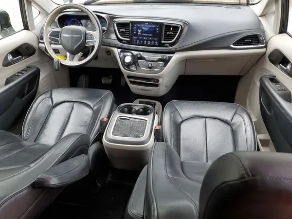 2C4RC1GG0JR273888 2018 CHRYSLER PACIFICA - Image 8