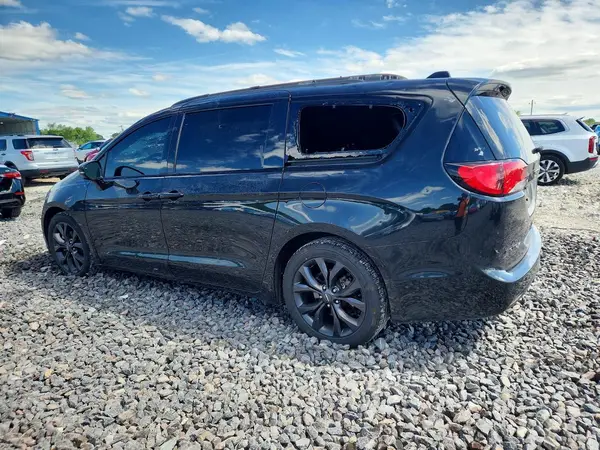 2C4RC1GG0JR338237 2018 CHRYSLER PACIFICA - Image 2