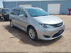 2C4RC1GG0KR532848 2019 CHRYSLER PACIFICA
