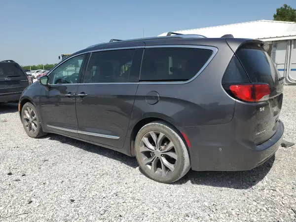 2C4RC1GG0KR590846 2019 CHRYSLER PACIFICA - Image 2