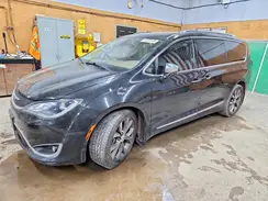 2C4RC1GG0KR597697 2019 CHRYSLER PACIFICA
