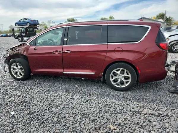 2C4RC1GG0KR603997 2019 CHRYSLER PACIFICA - Image 2
