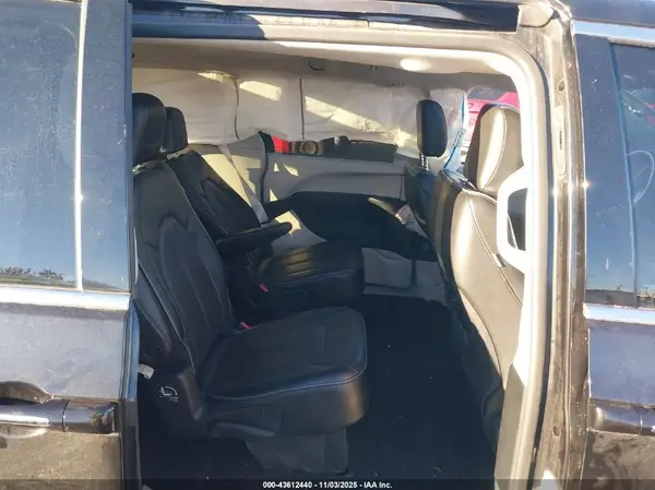 2C4RC1GG0KR721516 2019 CHRYSLER PACIFICA - Image 8