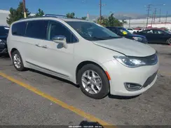 2C4RC1GG0KR734475 2019 CHRYSLER PACIFICA