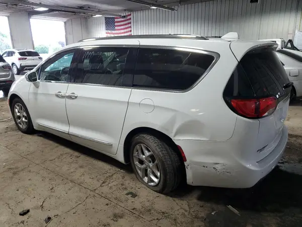 2C4RC1GG0KR749154 2019 CHRYSLER PACIFICA - Image 2