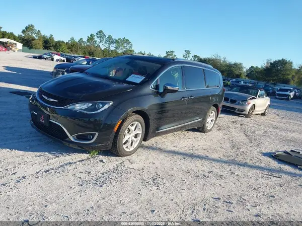 2C4RC1GG0LR109673 2020 CHRYSLER PACIFICA - Image 2