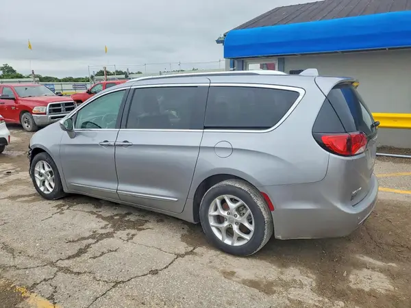 2C4RC1GG0LR115067 2020 CHRYSLER PACIFICA - Image 2
