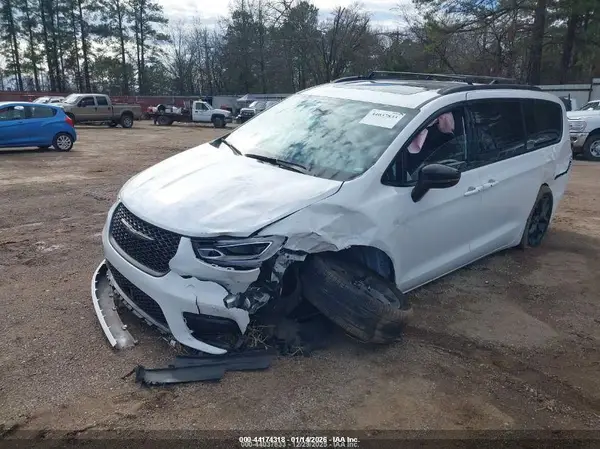 2C4RC1GG0SR508713 2025 CHRYSLER PACIFICA - Image 2
