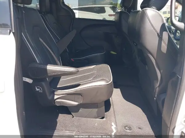 2C4RC1GG0SR515340 2025 CHRYSLER PACIFICA - Image 8