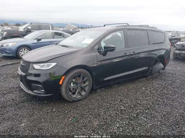 2C4RC1GG0SR539718 2025 CHRYSLER PACIFICA - Image 2