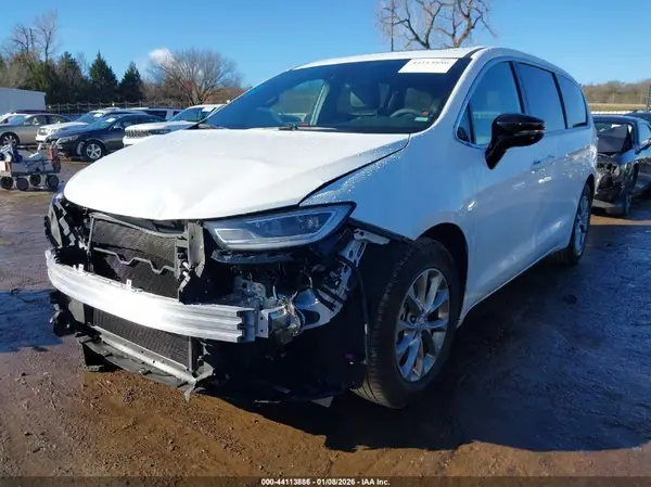 2C4RC1GG0TR176189 2026 CHRYSLER PACIFICA - Image 2