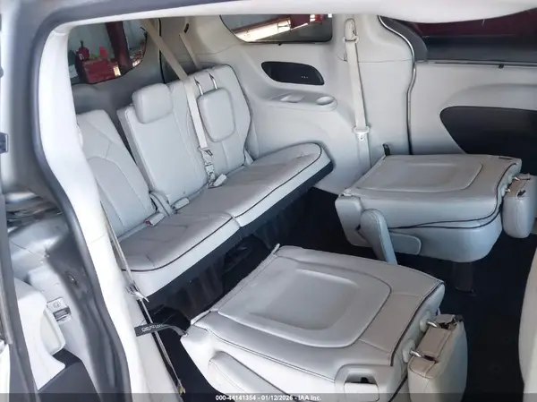 2C4RC1GG1HR504517 2017 CHRYSLER PACIFICA - Image 8