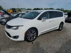 2C4RC1GG1HR504842 2017 CHRYSLER PACIFICA