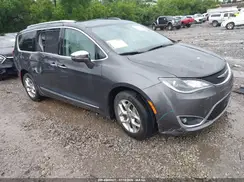 2C4RC1GG1HR528543 2017 CHRYSLER PACIFICA