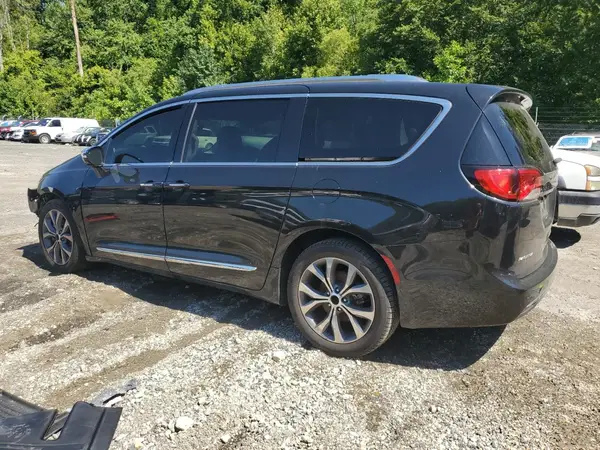 2C4RC1GG1HR537243 2017 CHRYSLER PACIFICA - Image 2