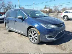 2C4RC1GG1HR570114 2017 CHRYSLER PACIFICA