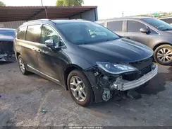 2C4RC1GG1HR619960 2017 CHRYSLER PACIFICA