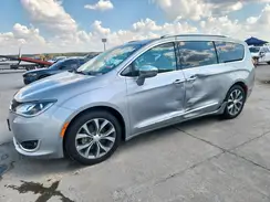 2C4RC1GG1HR633390 2017 CHRYSLER PACIFICA