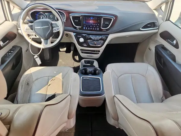 2C4RC1GG1HR633390 2017 CHRYSLER PACIFICA - Image 8