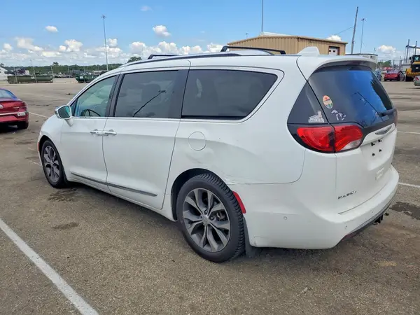 2C4RC1GG1HR637794 2017 CHRYSLER PACIFICA - Image 2