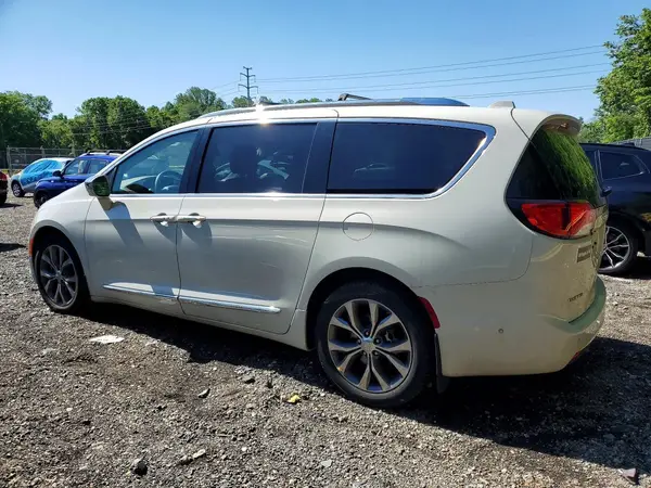 2C4RC1GG1HR643112 2017 CHRYSLER PACIFICA - Image 2