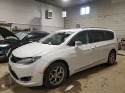 2C4RC1GG1HR722750 2017 CHRYSLER PACIFICA