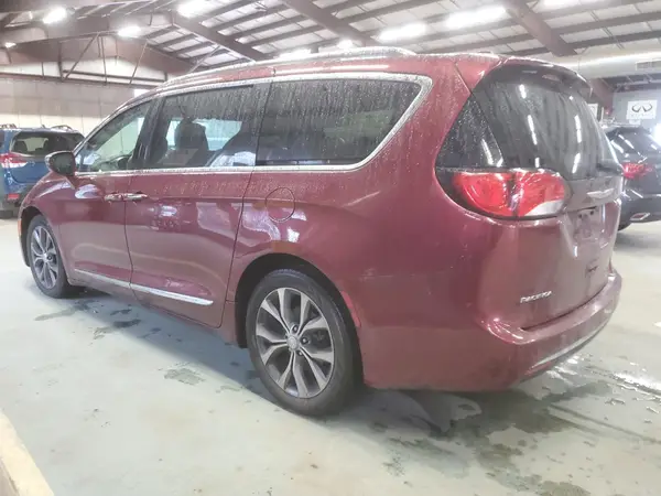 2C4RC1GG1HR788005 2017 CHRYSLER PACIFICA - Image 2