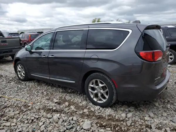 2C4RC1GG1HR812643 2017 CHRYSLER PACIFICA - Image 2