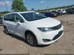 2C4RC1GG1JR103927 2018 CHRYSLER PACIFICA
