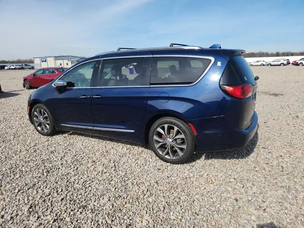 2C4RC1GG1JR105841 2018 CHRYSLER PACIFICA - Image 2